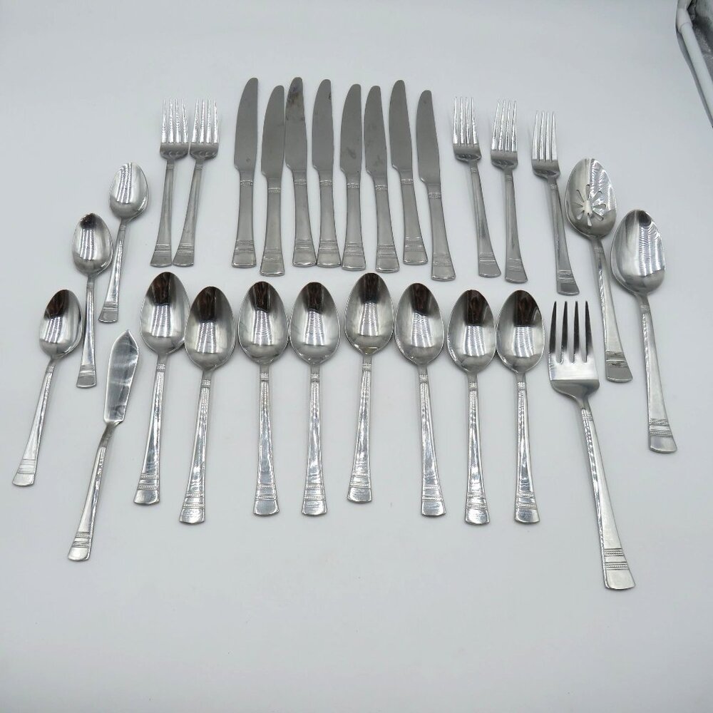 Pfaltzgraff Flatware Mix Lot 28 Pieces Sapphire Pattern Stainless Steel‎